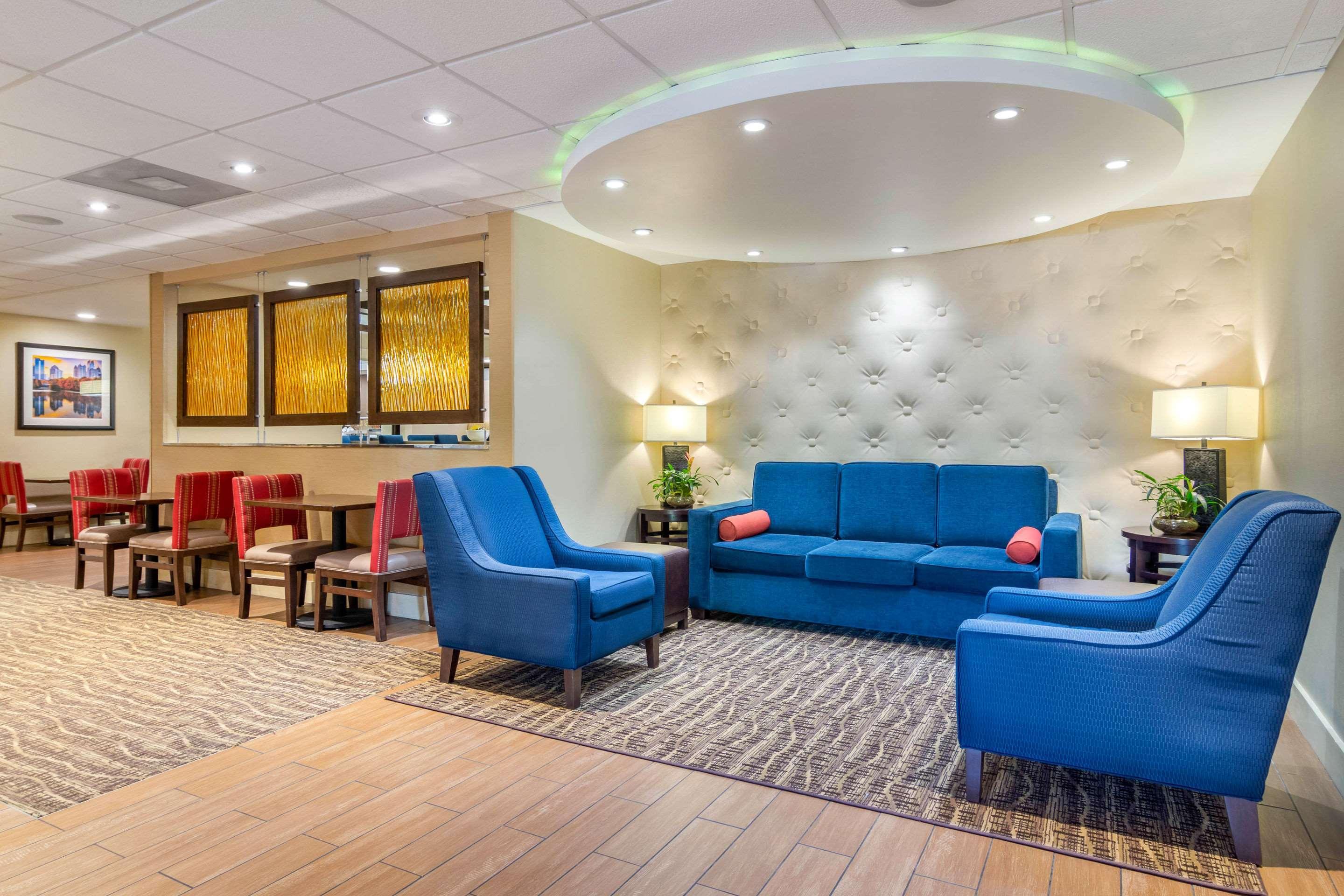 Comfort Atlanta Airport 3* Cheeko Manor