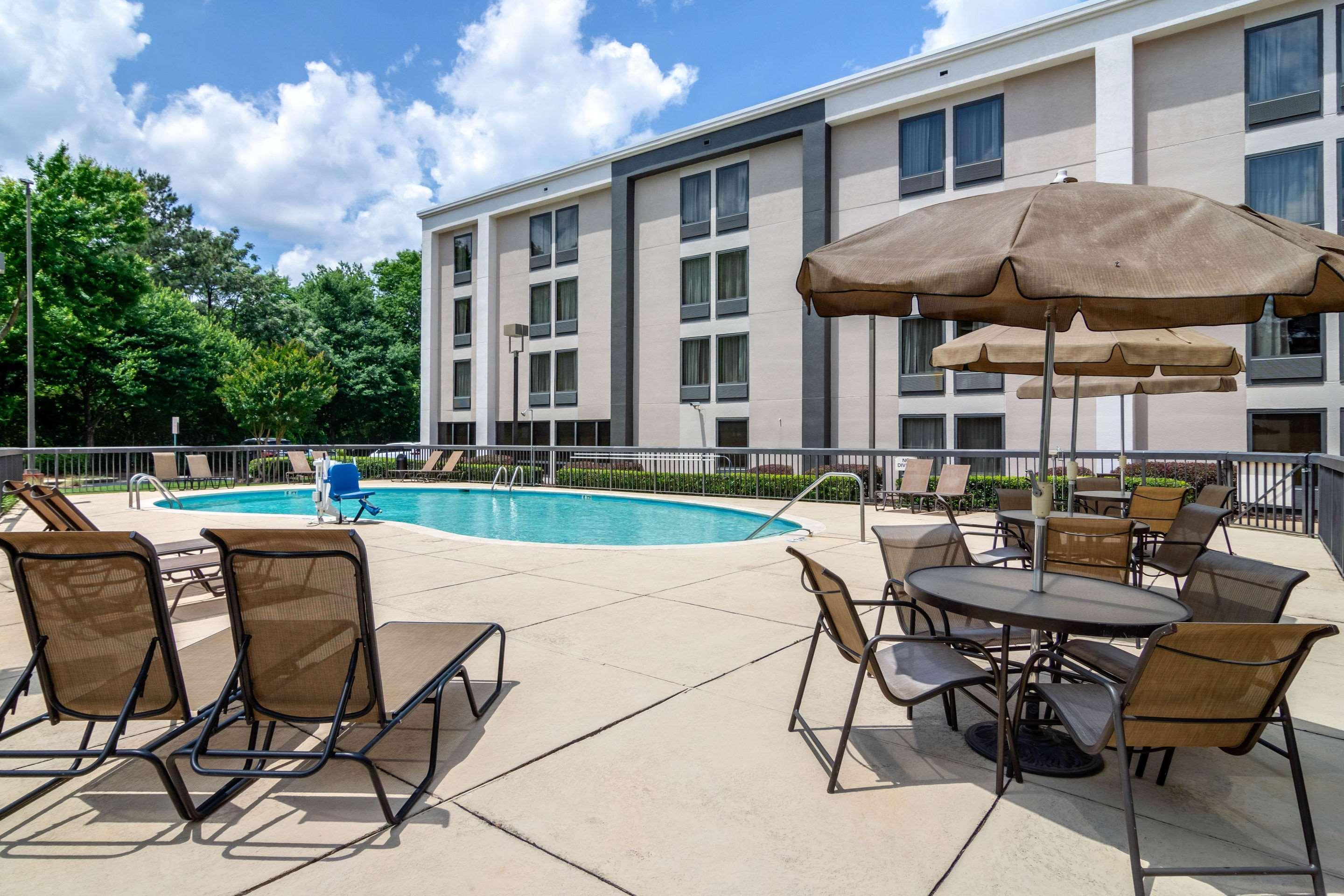 Comfort Atlanta Airport Inn